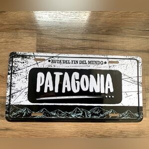 ⛰️🏔️Patagonia Novelty Car Front Tag Decorative Novelty Car Plate  Vanity Tag